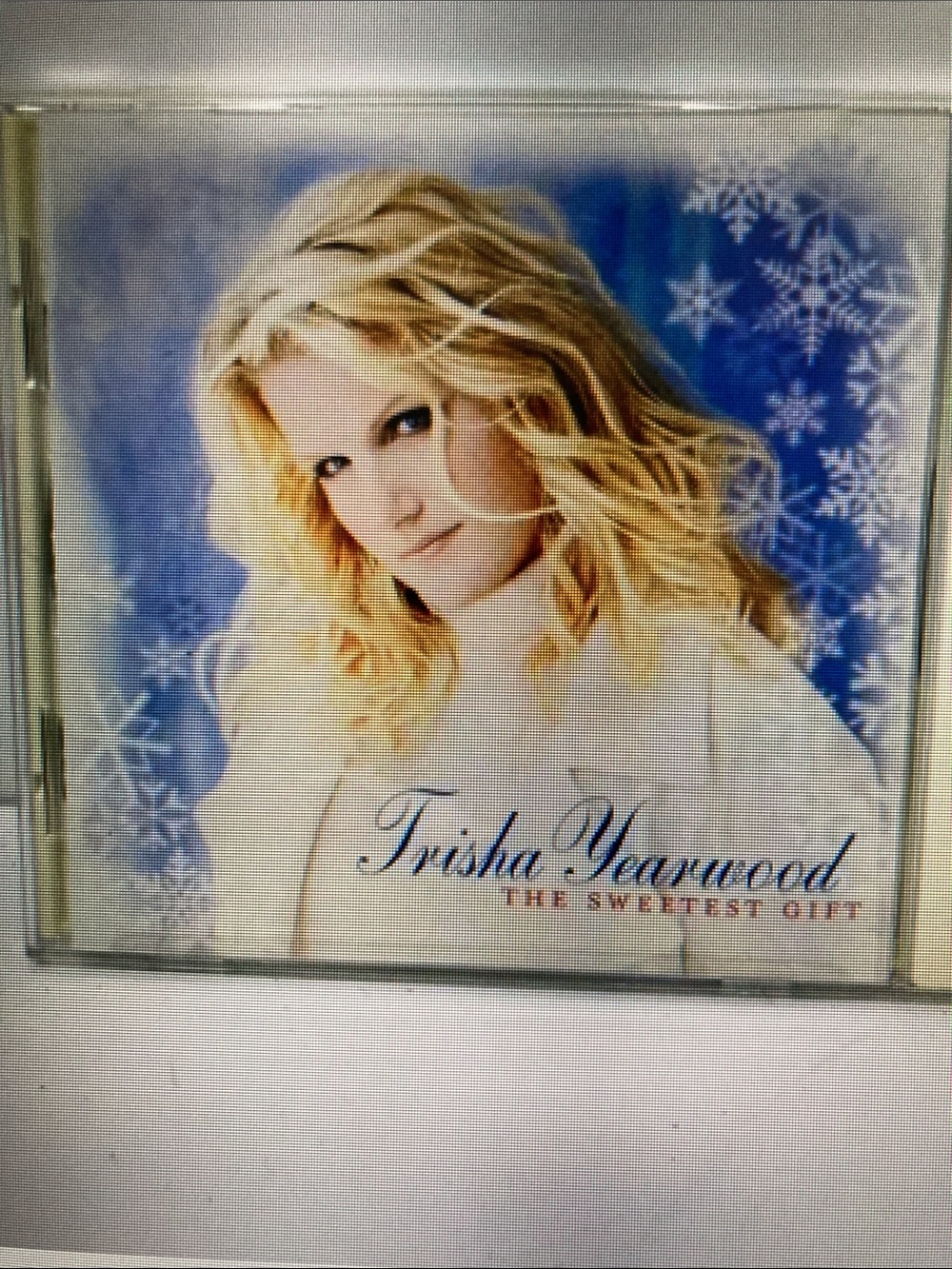 Trisha Yearwood - The Sweetest Gift (White & Blue Cover)